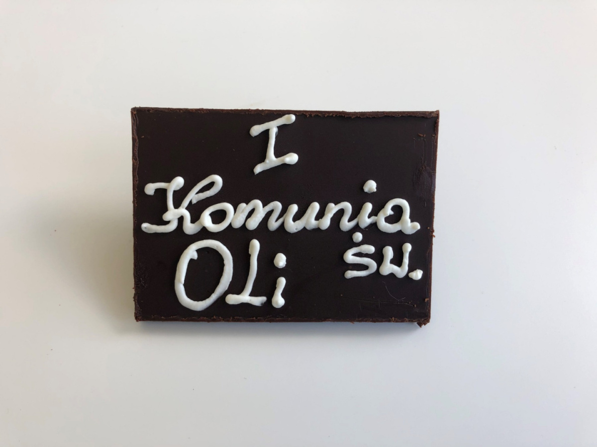Personalizowana tabliczka na bazie czekolady deserowej Personalizowana tabliczka na bazie czekolady deserowej