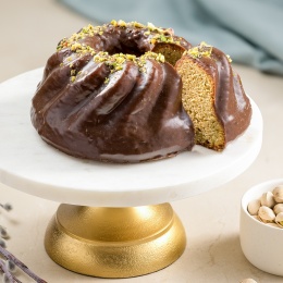Babka pistacjowa z polewą z mlecznej czekolady WARSZAWA